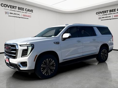 New 2026 GMC Yukon XL Elevation w/ LPO, Floor Liner Package image 3