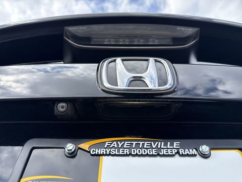 Used 2018 Honda Civic EX image 35