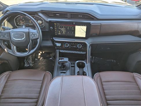 Used 2024 GMC Sierra 1500 Denali Ultimate image 6
