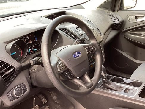 Used 2018 Ford Escape SE image 11