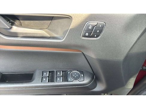 Used 2025 Ford Bronco Sport Outer Banks w/ Outer Banks Tech Package+ AWD/4WD image 19
