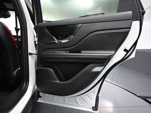 Used 2023 Lincoln Corsair Reserve w/ Jet Appearance Package image 40