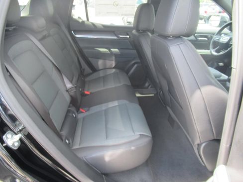 New 2027 GMC Terrain AT4 w/ Convenience Package III AWD/4WD image 30