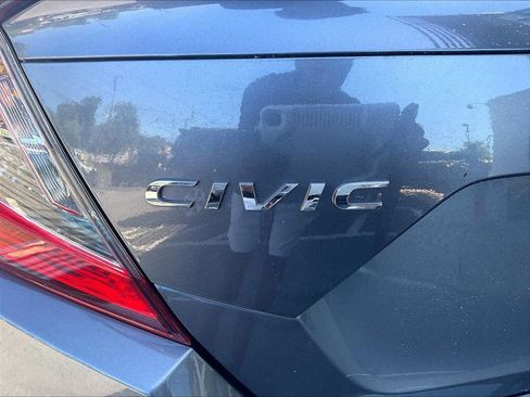 Used 2021 Honda Civic Sport image 26