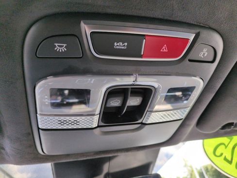 Used 2025 Kia Telluride SX Prestige X-Line AWD/4WD image 24