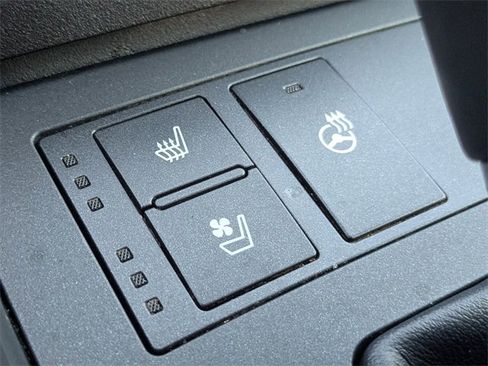 Used 2021 Lexus IS 300 300 w/ Comfort Package image 25