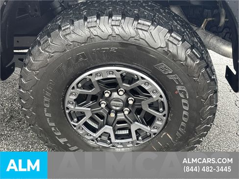 Used 2025 Ford F150 Raptor w/ Equipment Group 803A Raptor R image 23