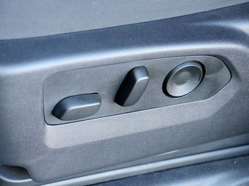 Used 2024 GMC Sierra 1500 Elevation image 23