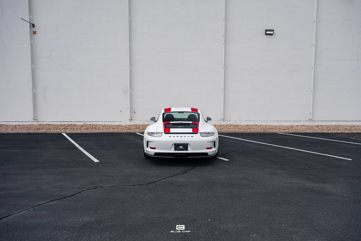 Used 2016 Porsche 911 R RWD image 3