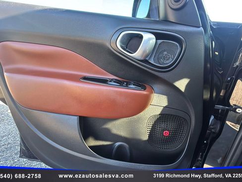 Used 2014 FIAT 500L Trekking w/ Popular Equipment Group image 22