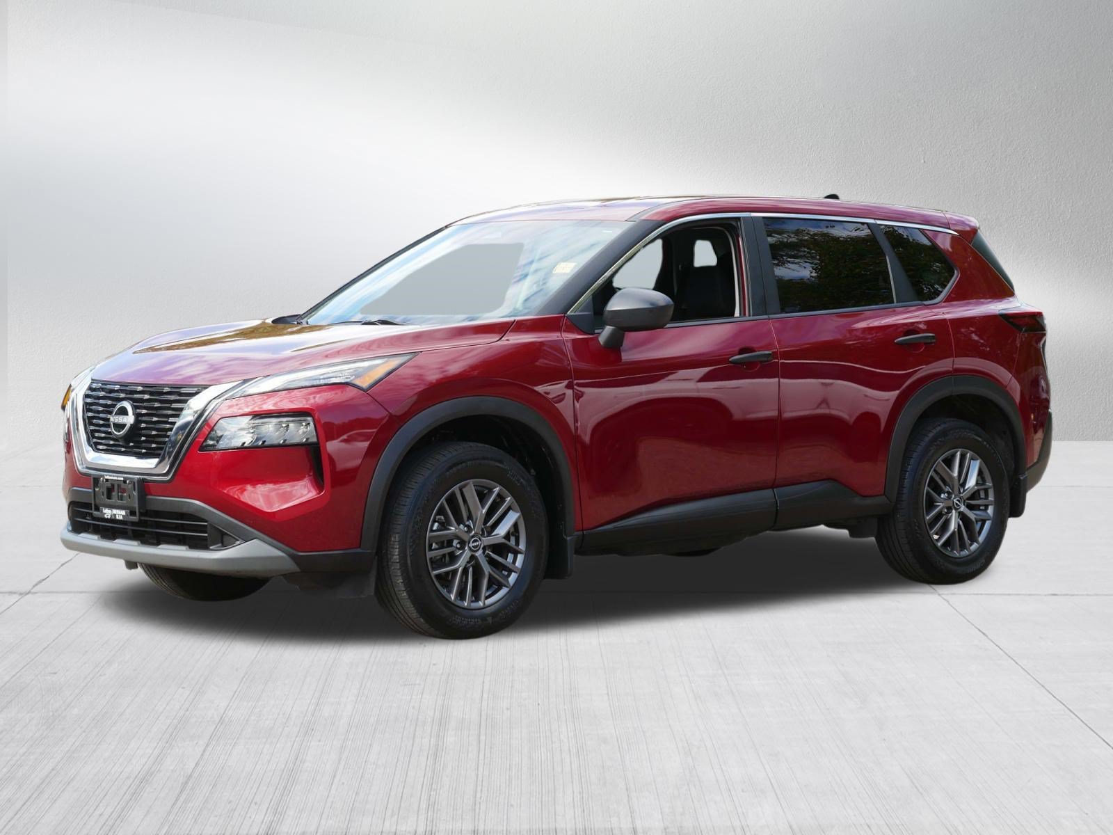 Certified 2023 Nissan Rogue S AWD/4WD image 3