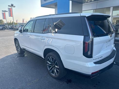 Used 2023 Cadillac Escalade Sport Platinum image 7