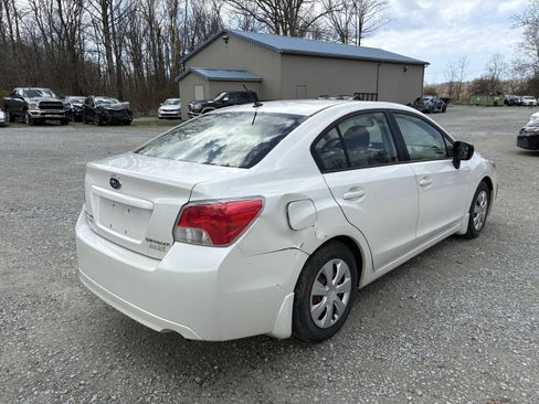 Used 2014 Subaru Impreza 2.0i image 2
