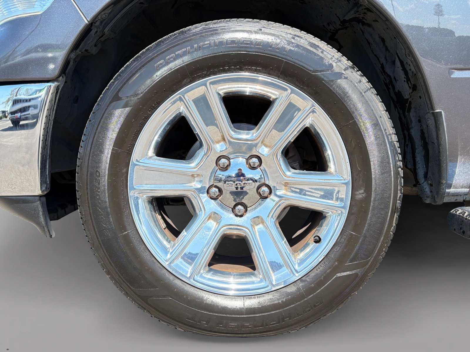 Used 2018 RAM 1500 Lone Star AWD/4WD image 9