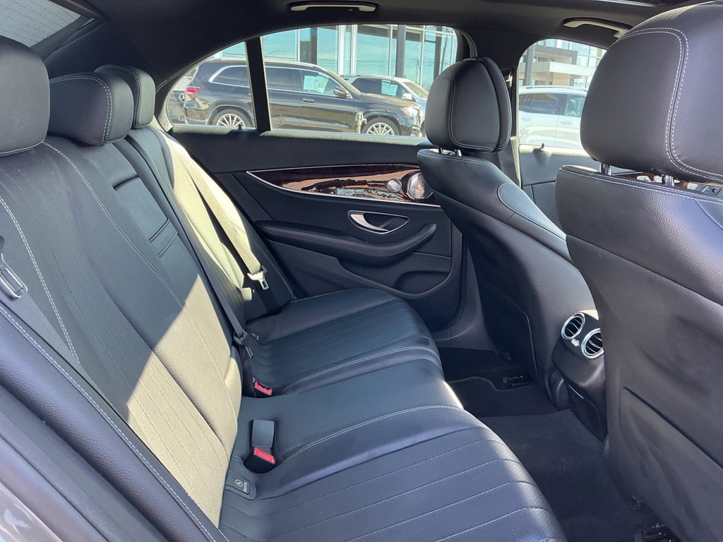 Used 2017 Mercedes-Benz E 300 4MATIC image 25