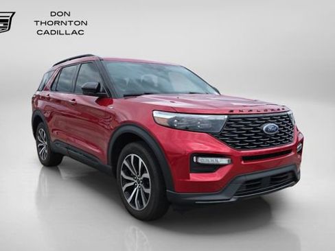 Used 2023 Ford Explorer ST-Line AWD/4WD image 7