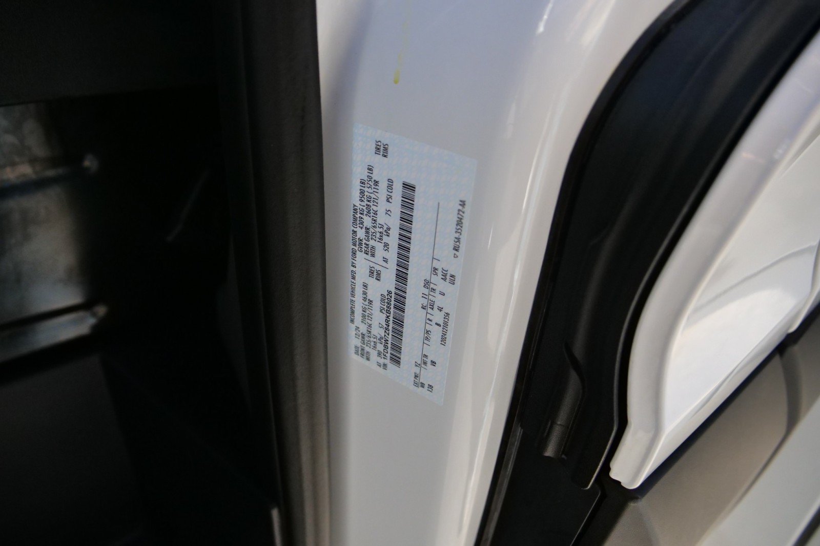 Used 2024 Ford Transit 350 AWD w/ Exterior Upgrade Package image 24