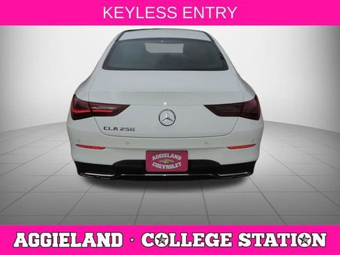 Used 2025 Mercedes-Benz CLA 250 image 5