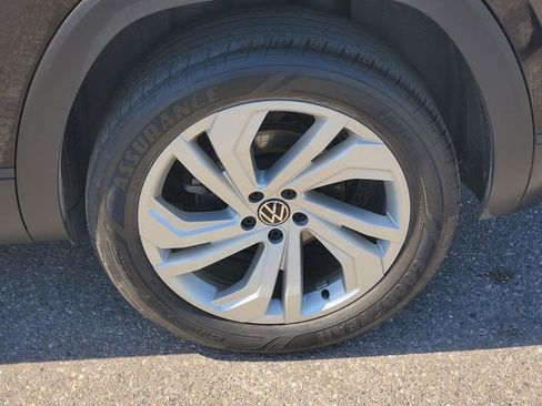 Used 2021 Volkswagen Atlas Cross Sport SEL AWD/4WD image 7