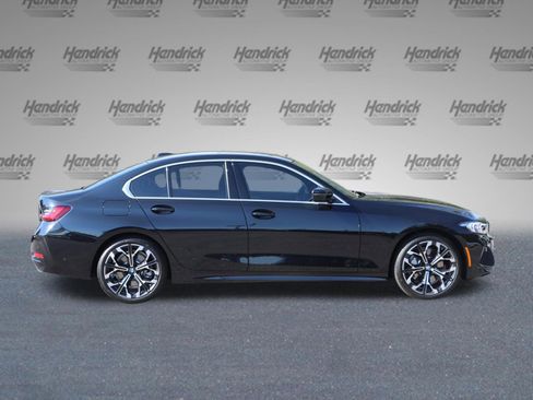Certified 2025 BMW 330i Sedan w/ Premium Package RWD image 9