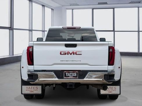 New 2026 GMC Sierra 3500 Pro image 4