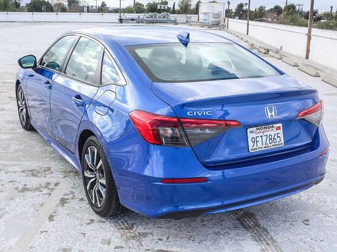 Certified 2023 Honda Civic EX image 4