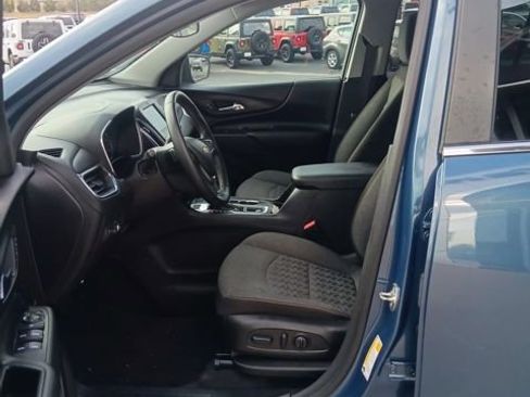 Used 2024 Chevrolet Equinox LT image 9