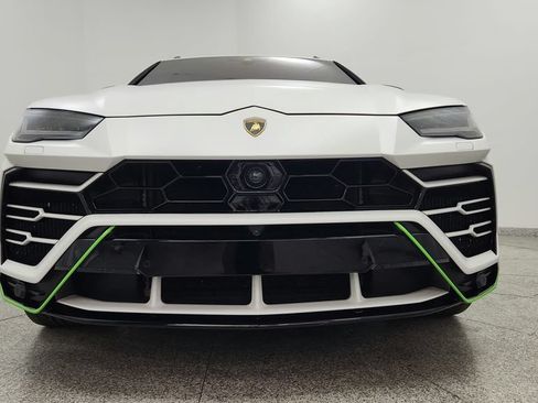 Used 2020 Lamborghini Urus AWD/4WD image 12
