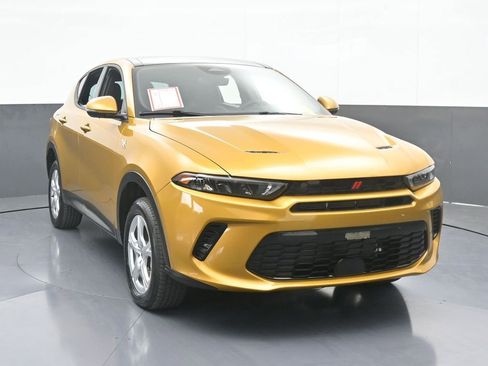 Used 2024 Dodge Hornet GT image 9