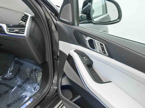 Certified 2023 BMW X5 xDrive45e image 19