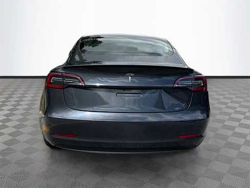 Used 2021 Tesla Model 3 Standard Range Plus image 7