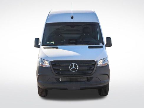 New 2025 Mercedes-Benz Sprinter 2500 image 2