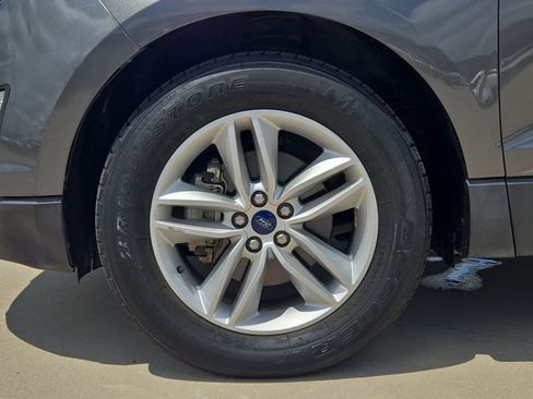 Used 2017 Ford Edge SEL FWD image 12