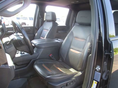 Used 2024 GMC Sierra 2500 AT4 w/ AT4 Premium Plus Package AWD/4WD image 22