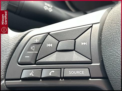Certified 2025 Nissan Kicks Play S FWD image 27