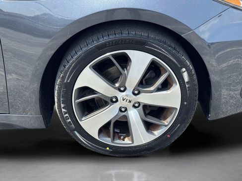 Used 2019 Kia Optima S w/ S Panoramic Sunroof Package FWD image 33
