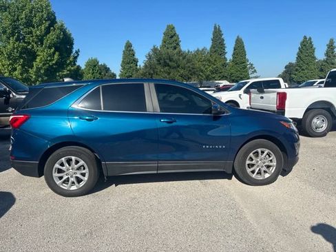 Used 2021 Chevrolet Equinox LT FWD image 4