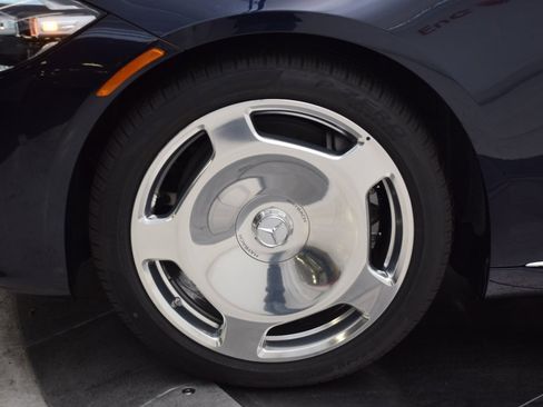 New 2026 Mercedes-Benz Maybach S 680 4MATIC image 12