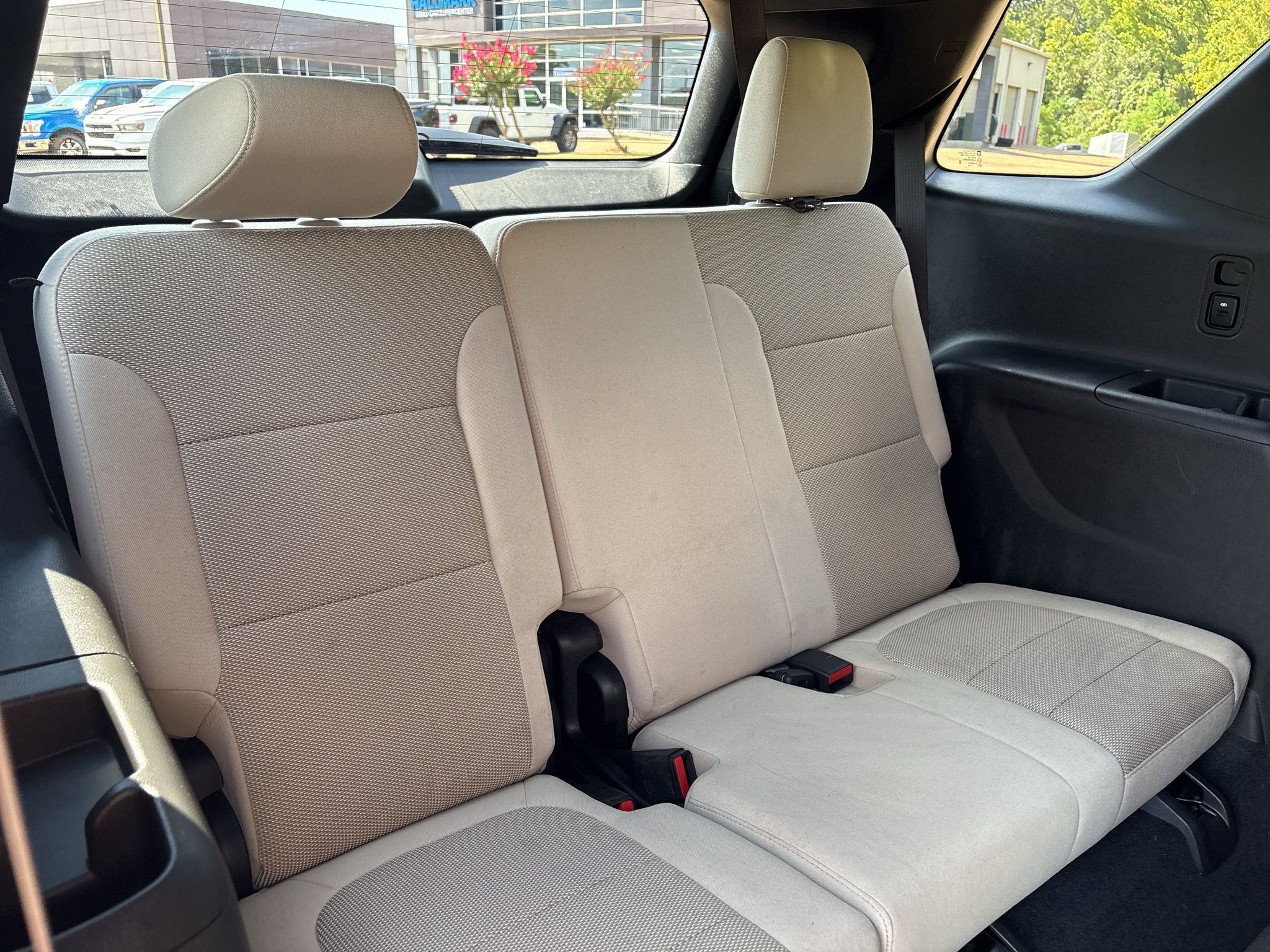 Used 2022 Chevrolet Traverse LT AWD/4WD image 14