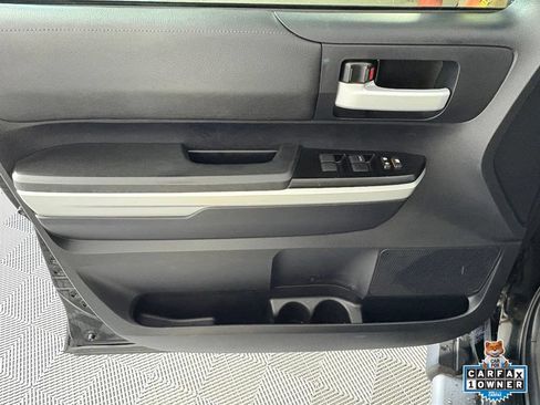 Used 2014 Toyota Tundra SR5 w/ SR5 Upgrade Package AWD/4WD image 14