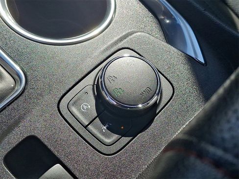 Used 2022 Chevrolet Traverse RS w/ LPO, Cargo Package image 26