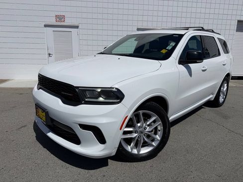 Used 2024 Dodge Durango GT RWD image 1