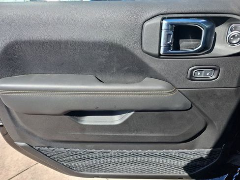 New 2025 Jeep Gladiator Willys image 26