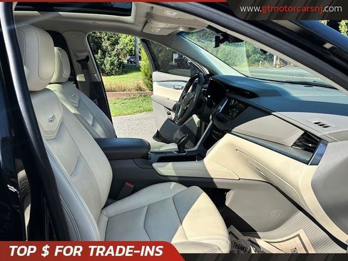 Used 2018 Cadillac XT5 Luxury w/ Driver Awareness Package AWD/4WD image 29