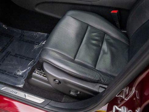 Used 2021 Jeep Grand Cherokee High Altitude image 15