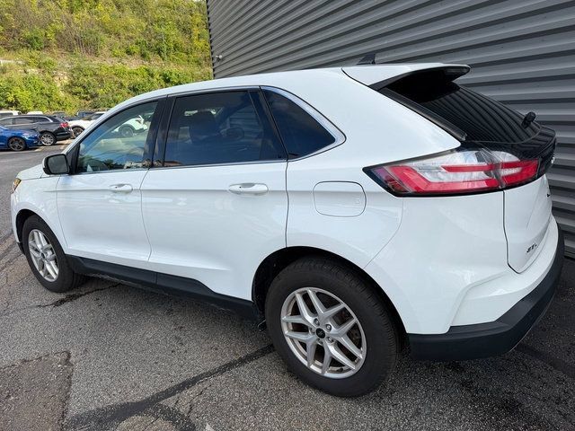 Used 2024 Ford Edge SEL w/ Convenience Package AWD/4WD image 4