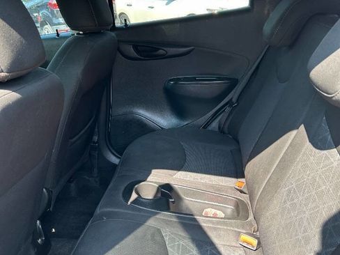 Used 2021 Chevrolet Spark LT image 12