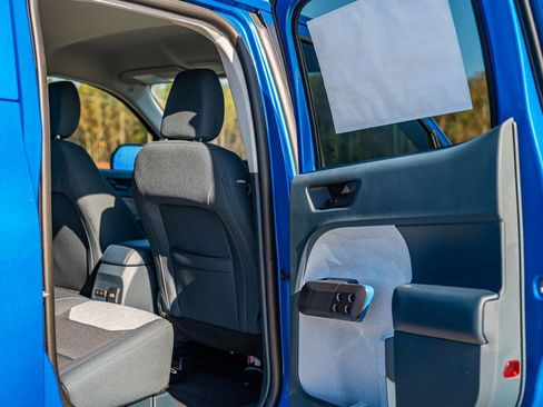 New 2026 Ford Maverick XLT w/ Equipment Group 301A image 9