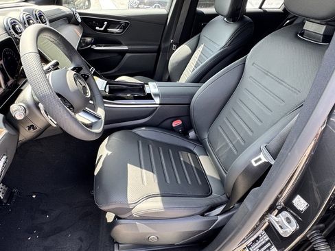 New 2025 Mercedes-Benz GLC 350e 4MATIC image 20