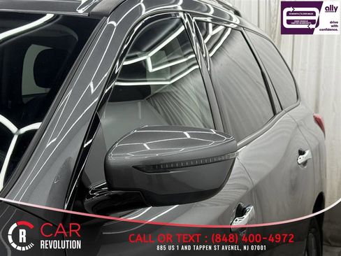 Used 2020 Nissan Pathfinder S AWD/4WD image 46